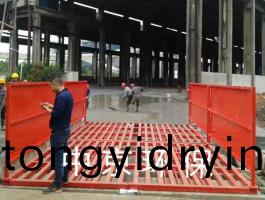 中京(jing)颳泥機現(xian)場(chang)視頻(pin)